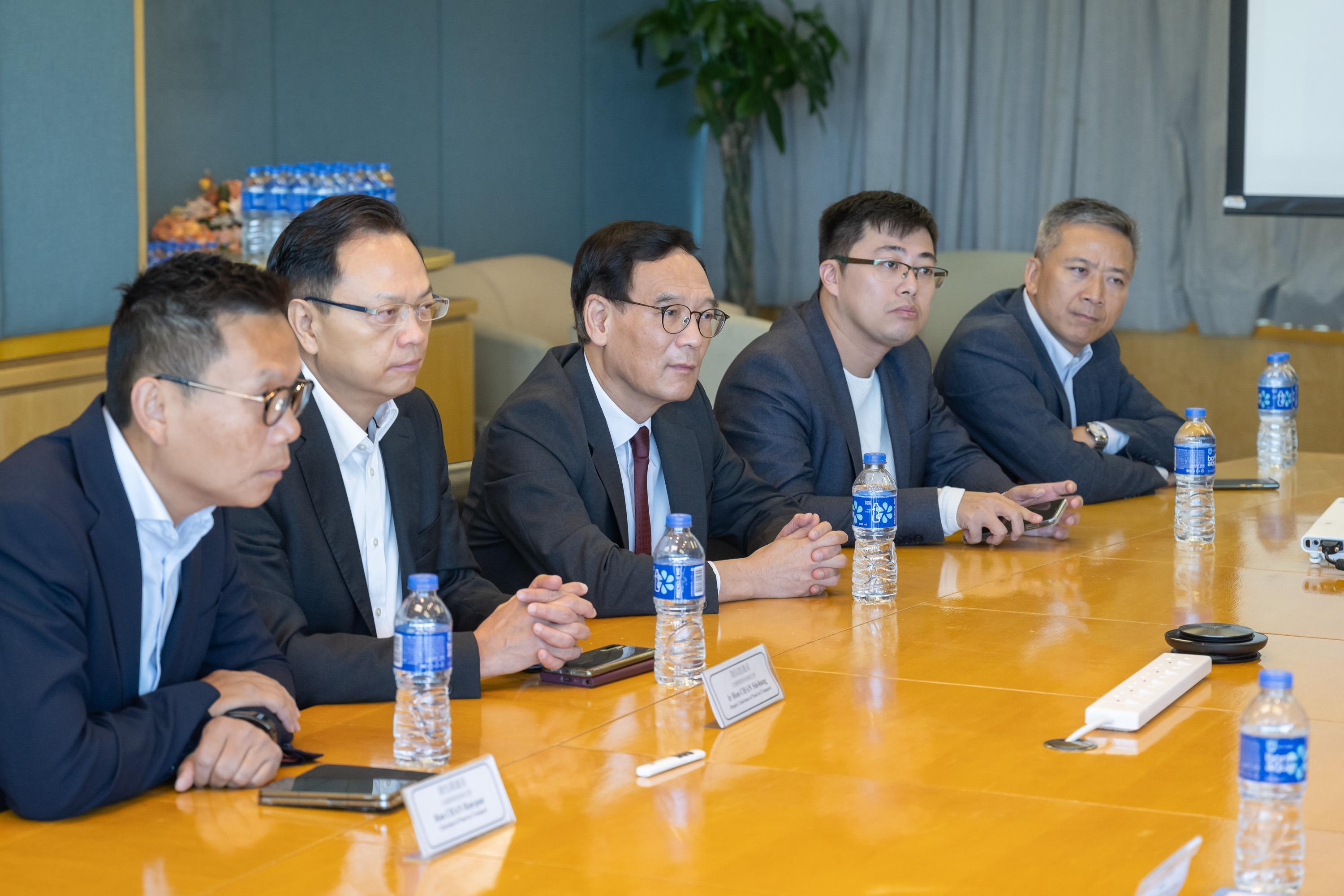 三隧分流|陳恒鑌:三隧已飽和 冀下月實施分時段收費可改變出行習慣