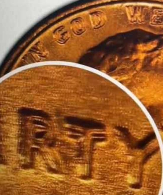 「LIBERTY」(自由)和「In God We Trust」(我們信仰上帝)字樣印了2次,令字體產生重影的效果。(網上圖片 )