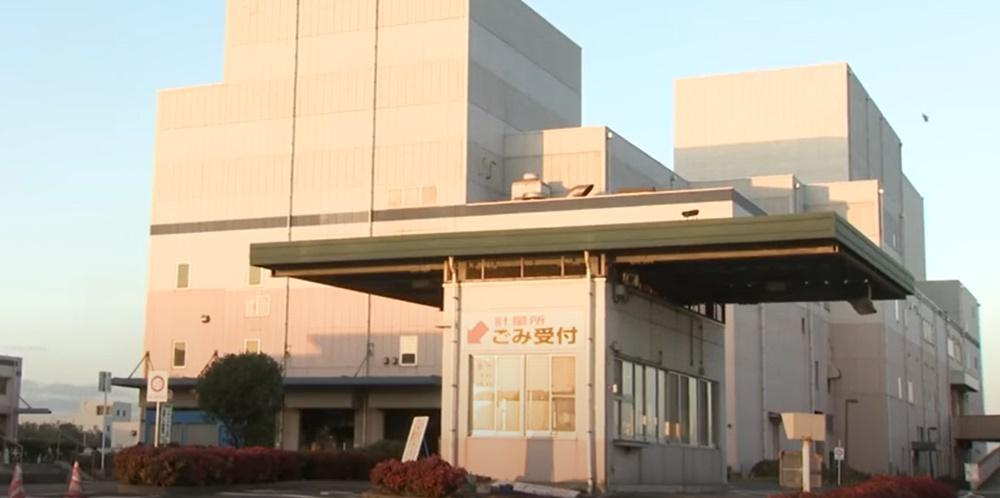 涉事資源回收廠。(YouTube)