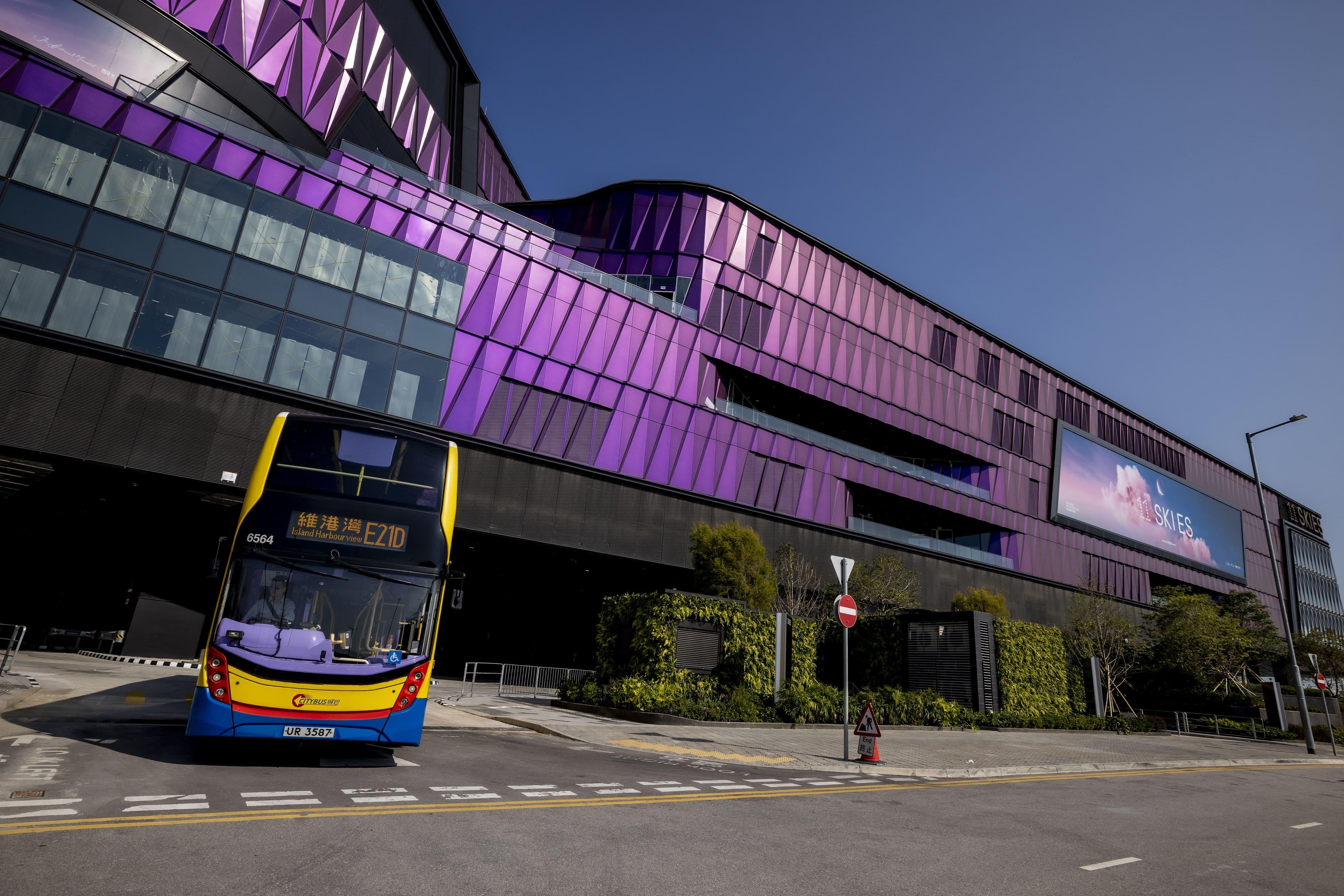 16條專營巴士路線會在航天城交通總匯設站,覆蓋港九新界共14區。