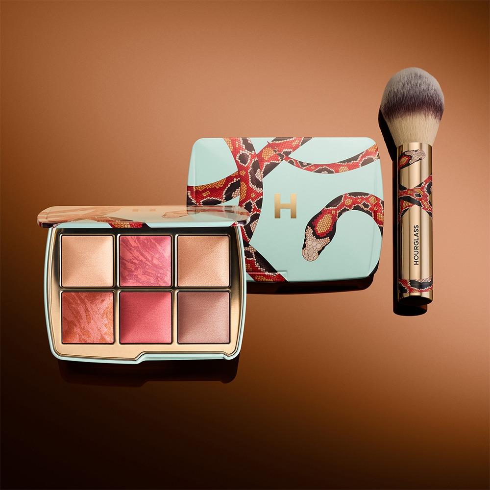 聖誕彩妝2023|VEIL 旅行裝粉掃 $470