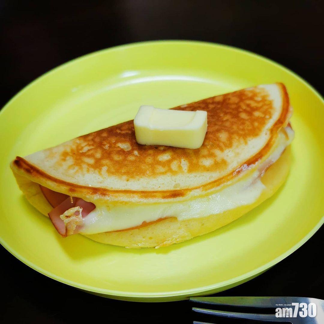 下午茶小食食譜|芝士火腿鬆餅Burger鹹甜鹹甜的味道非常吸引!(Instagram @asa.panda)