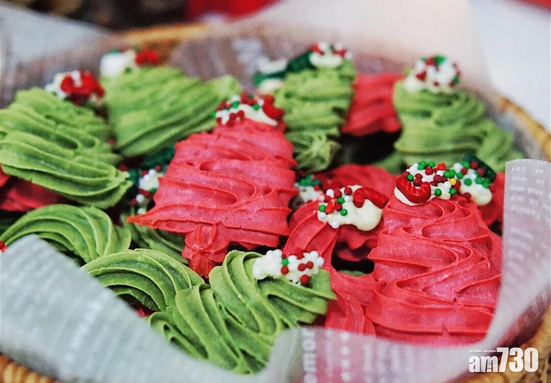聖誕大餐食譜|可以加入色素製作紅色的聖誕樹,同樣符合聖誕節的氣氛。