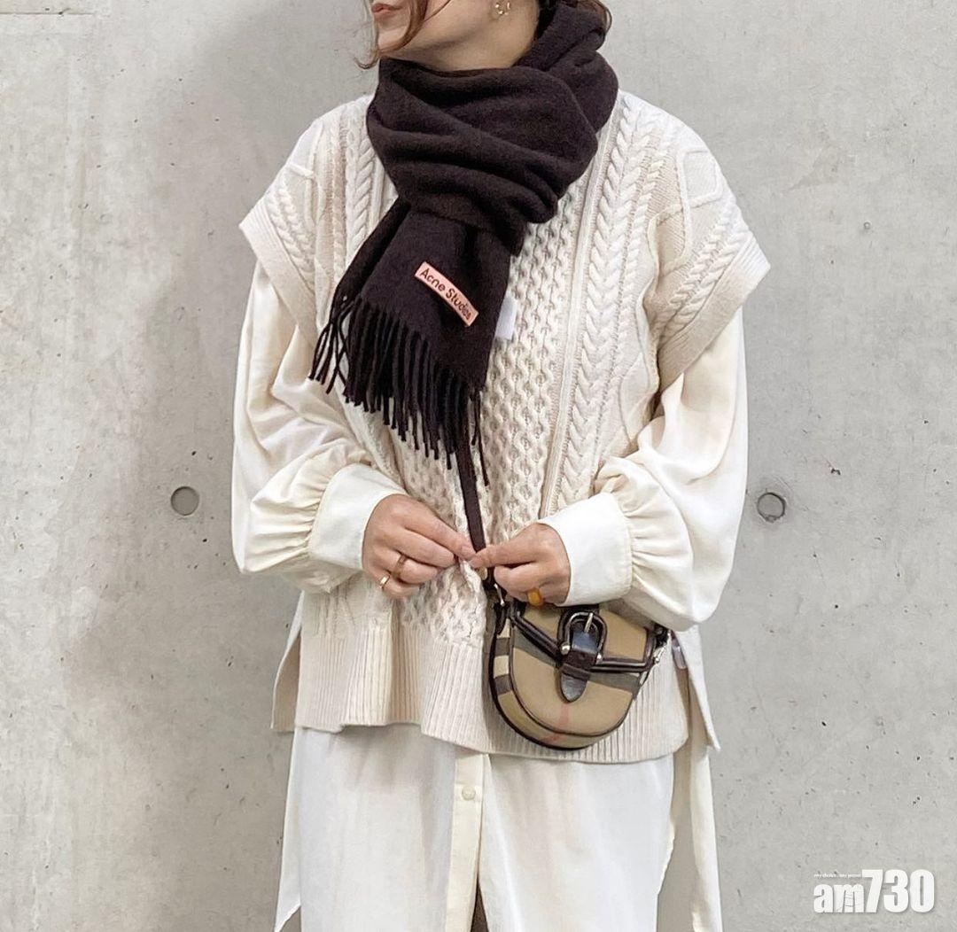 頸巾打法|單圈式不止方法簡單,綁出來的外型亦非常好看。(Instagram@inoyuu07)