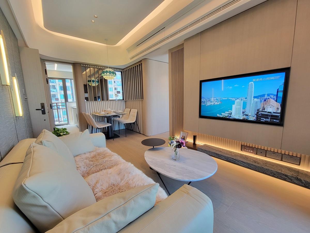 城軒示範單位|708呎三房交樓標準及連裝修一齊睇!主人房三邊大玻璃窗勁開揚|多圖