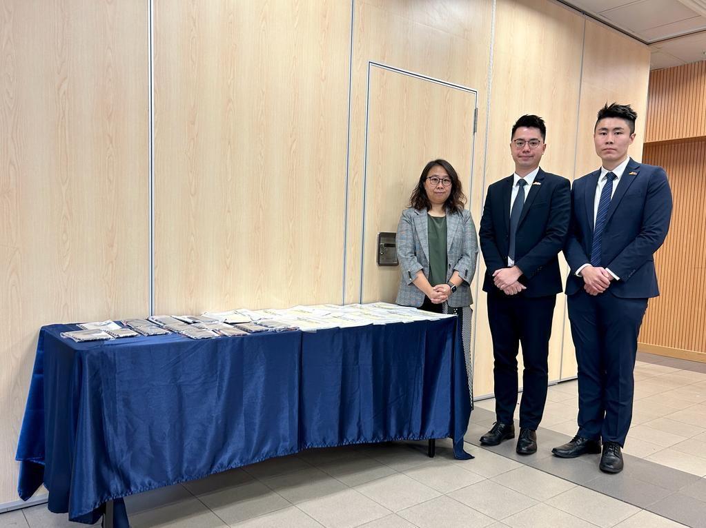 警方拘捕30人涉37宗援交裸聊騙案,指受害人有年輕化趨勢。