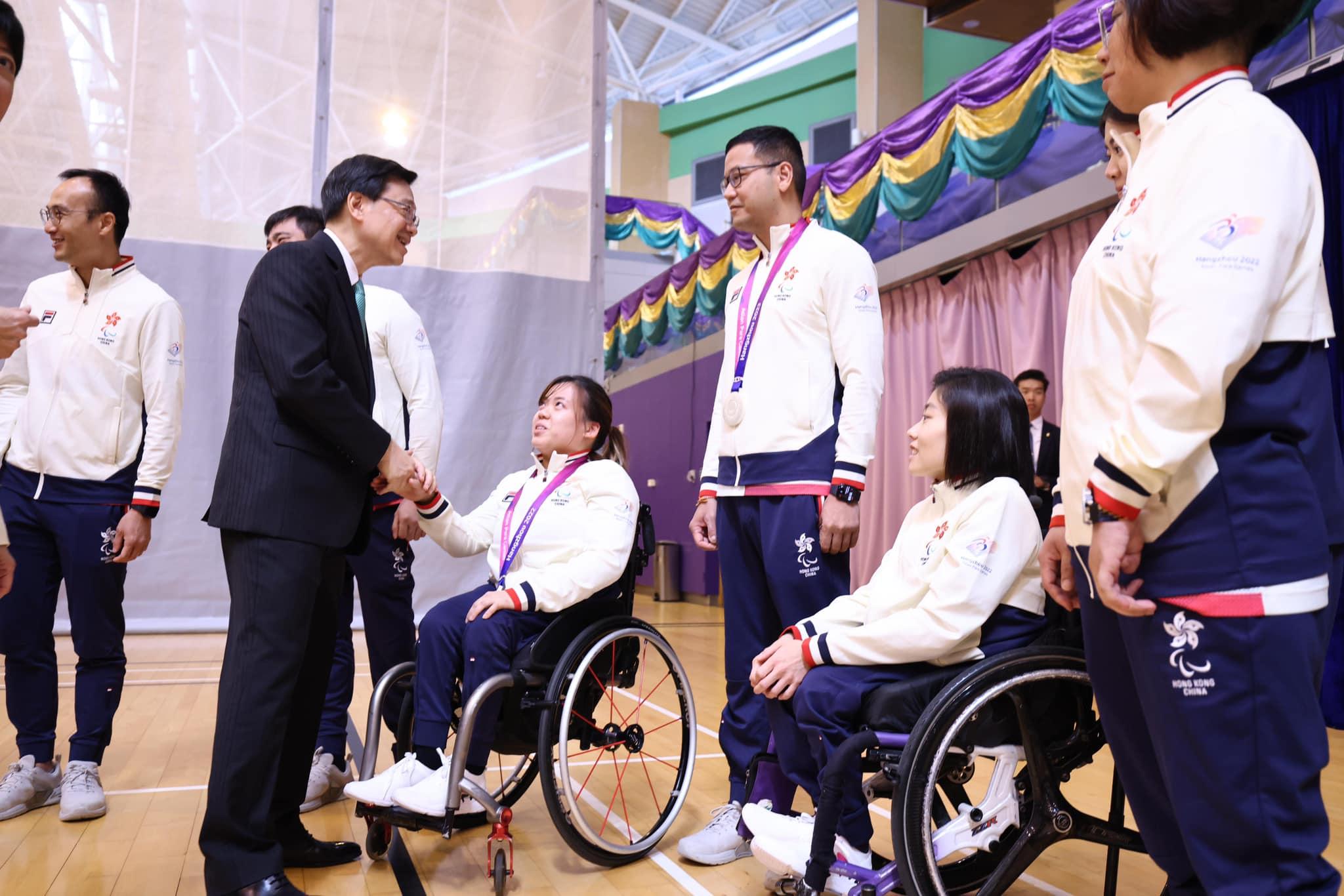 李家超出席亞殘運會港隊返港儀式 指佳績反映政府投放資源方向正確