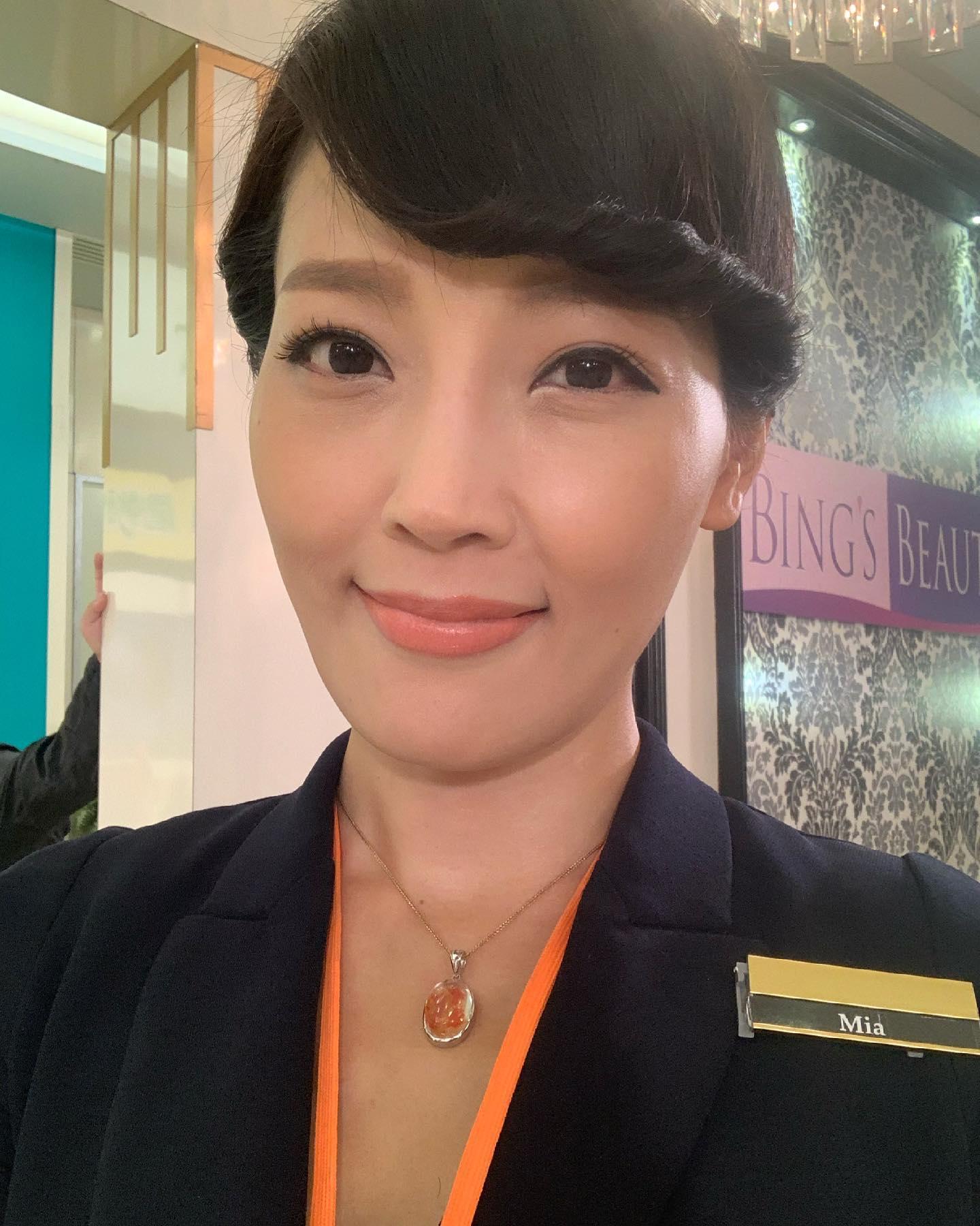 愛回家Ma姐何芷姍50歲生日被讚似廿歲(何芷姍IG)