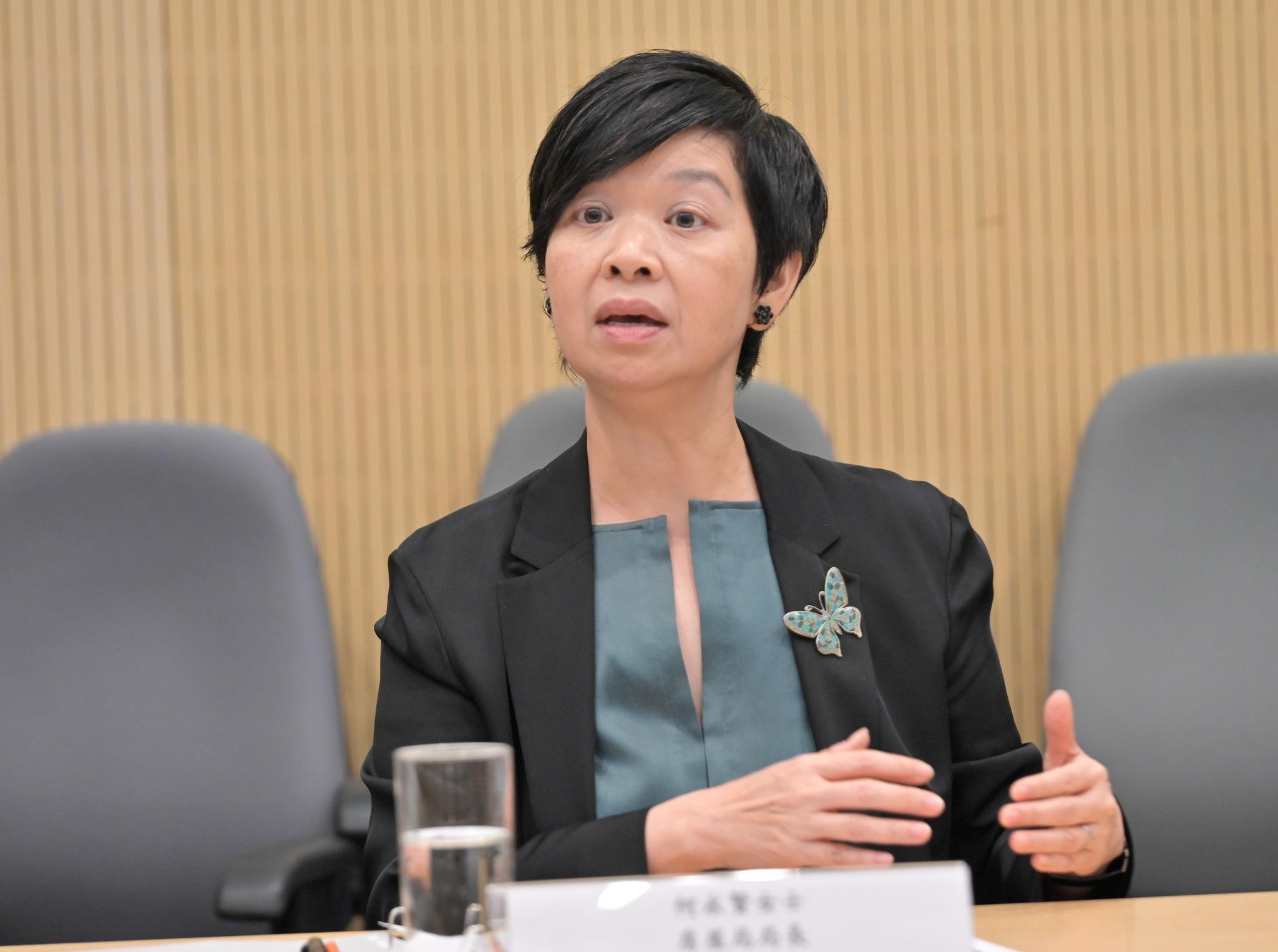 解決劏房問題工作組召開首次會議