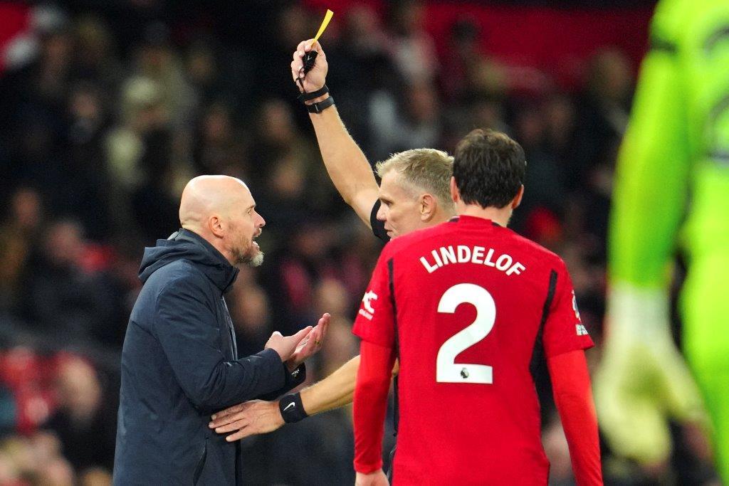 滕哈格累領第3面黃牌後,下場超對愛華頓被罰停賽