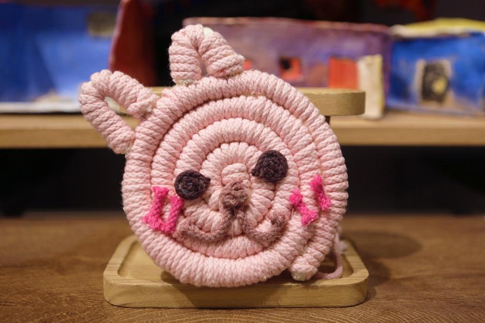 童幻世界的卡通人物不只是貓貓或兔兔,而是獨一無二的精靈,各有自己的屬性和名字。