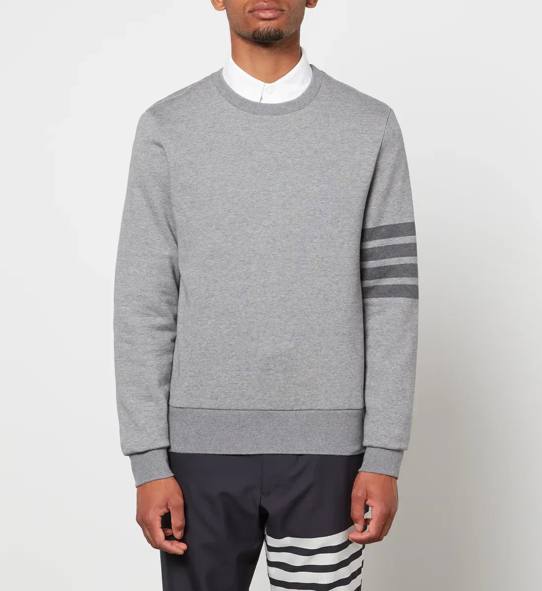 雙11優惠2023|Thom Browne Men's Tonal 4-Bar Loopback Sweatshirt - Medium Grey 特價:$4,669;原價:$6,077
