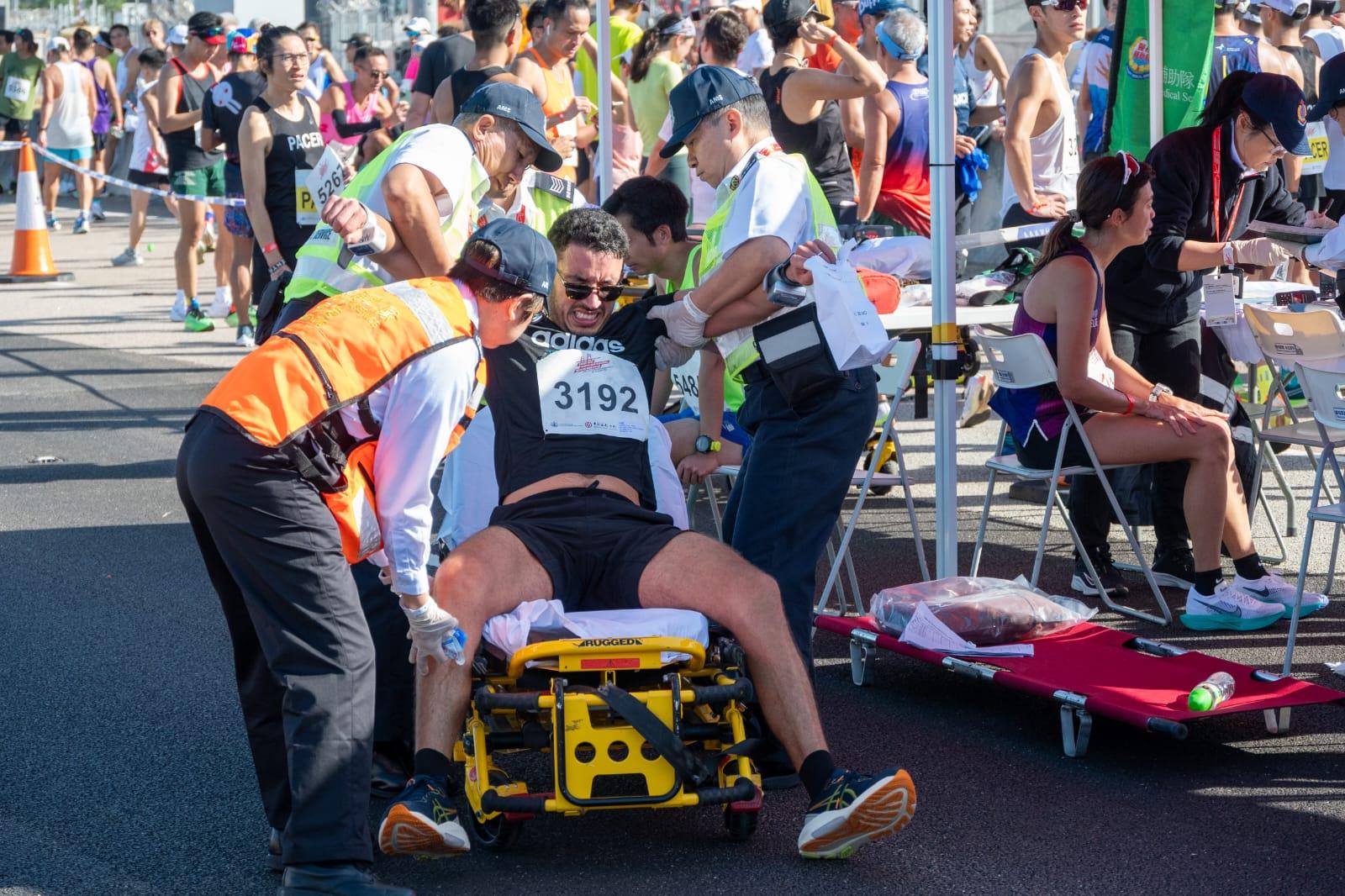 有跑手不適。(陳奕釗攝)