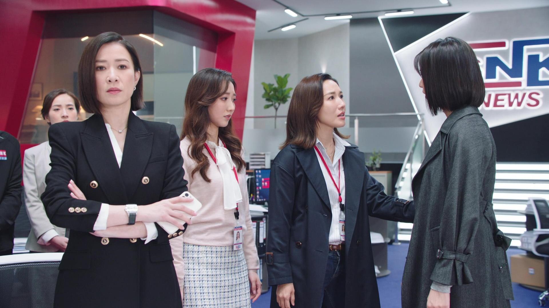 新聞女王由佘詩曼擔大旗,引起網民回響。