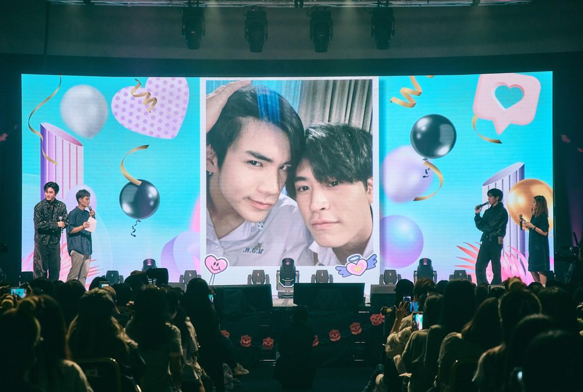 「人生八格照」環節中,Gemini及Fourth以照片向大家分享對他們人生中別具意義的時刻。