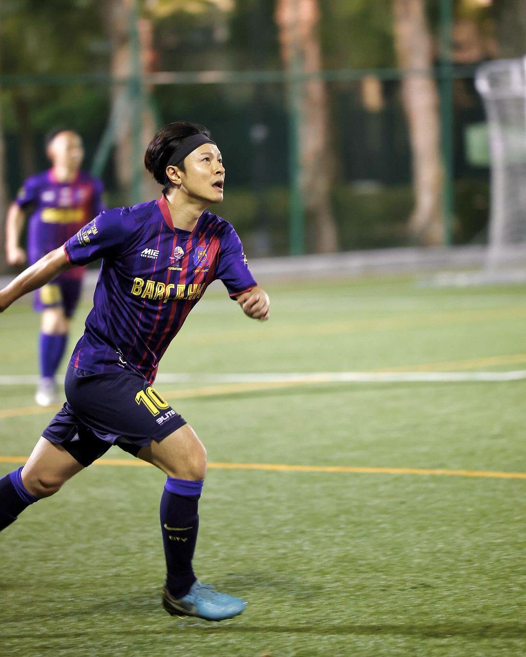 陳健安On仔是巴塞隆拿球迷,不時為巴塞球迷足球隊上陣(陳健安IG)