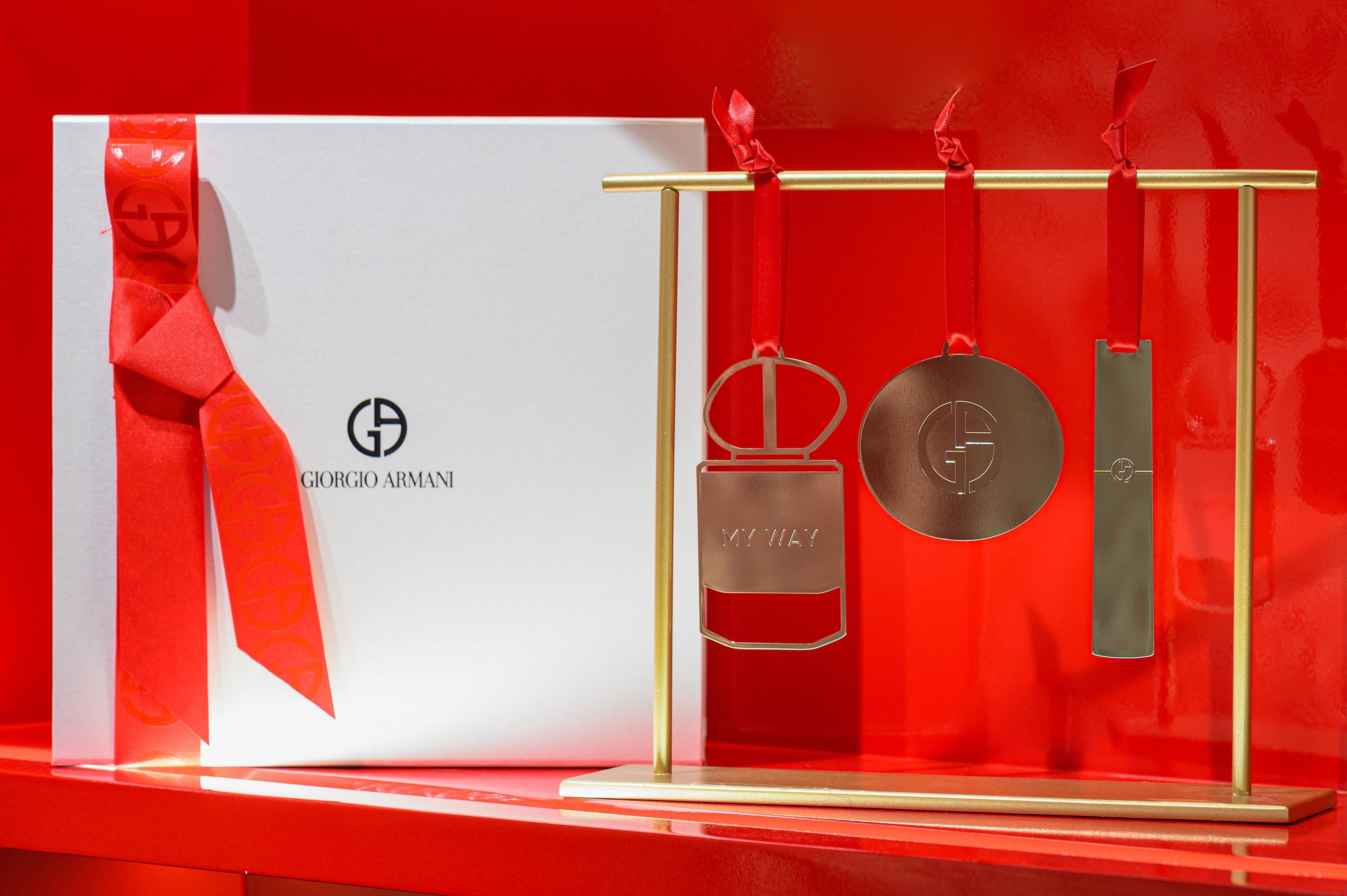 ARMANI限量聖誕掛飾