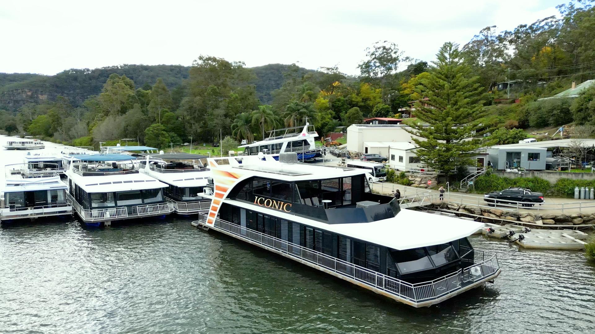 Able Hawkesbury River Houseboat