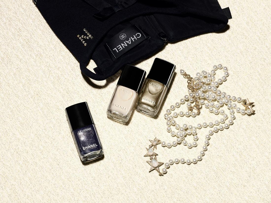 聖誕彩妝2023|Chanel LE VERNIS 甲油 $230/13ml