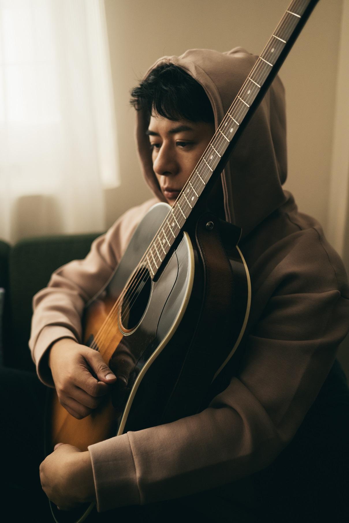 許廷鏗早前推出新歌《一場同學》。