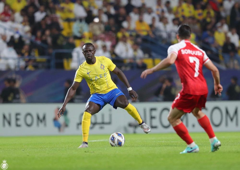 艾納斯在亞冠盃賽和伊朗柏斯波利斯。(艾納斯X)