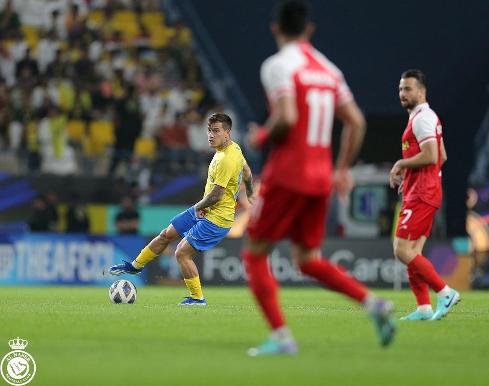 艾納斯在亞冠盃賽和伊朗柏斯波利斯。(艾納斯X)