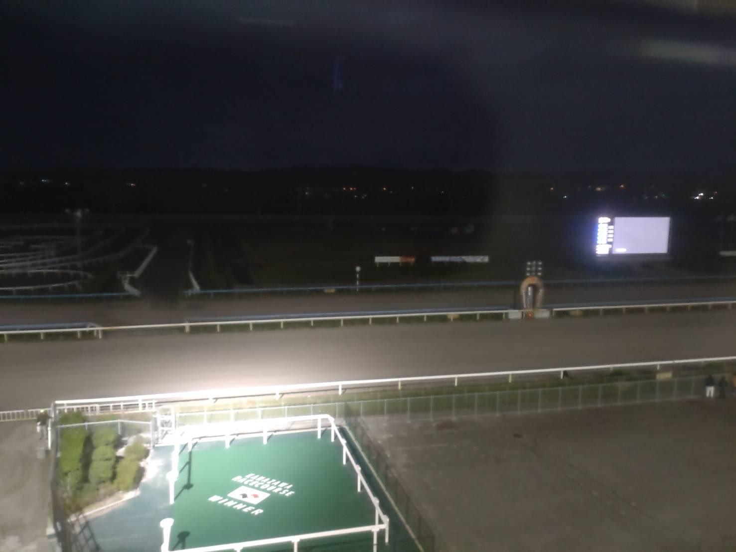 金澤馬場突然熄燈。(X)