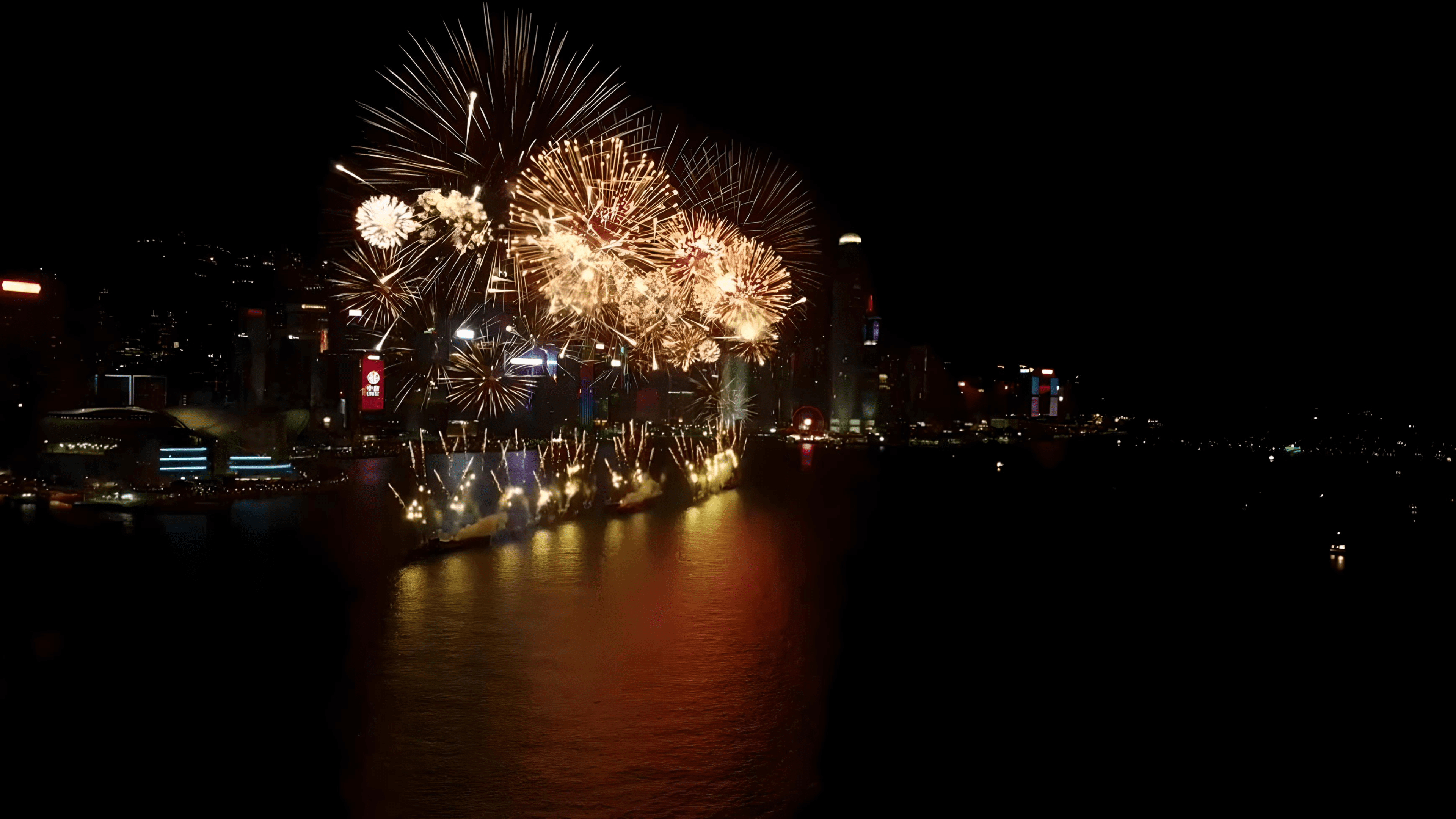 香港電訊於11月的「十一國慶」煙花匯演活動上,已使用5.5G技術。(HKT提供)