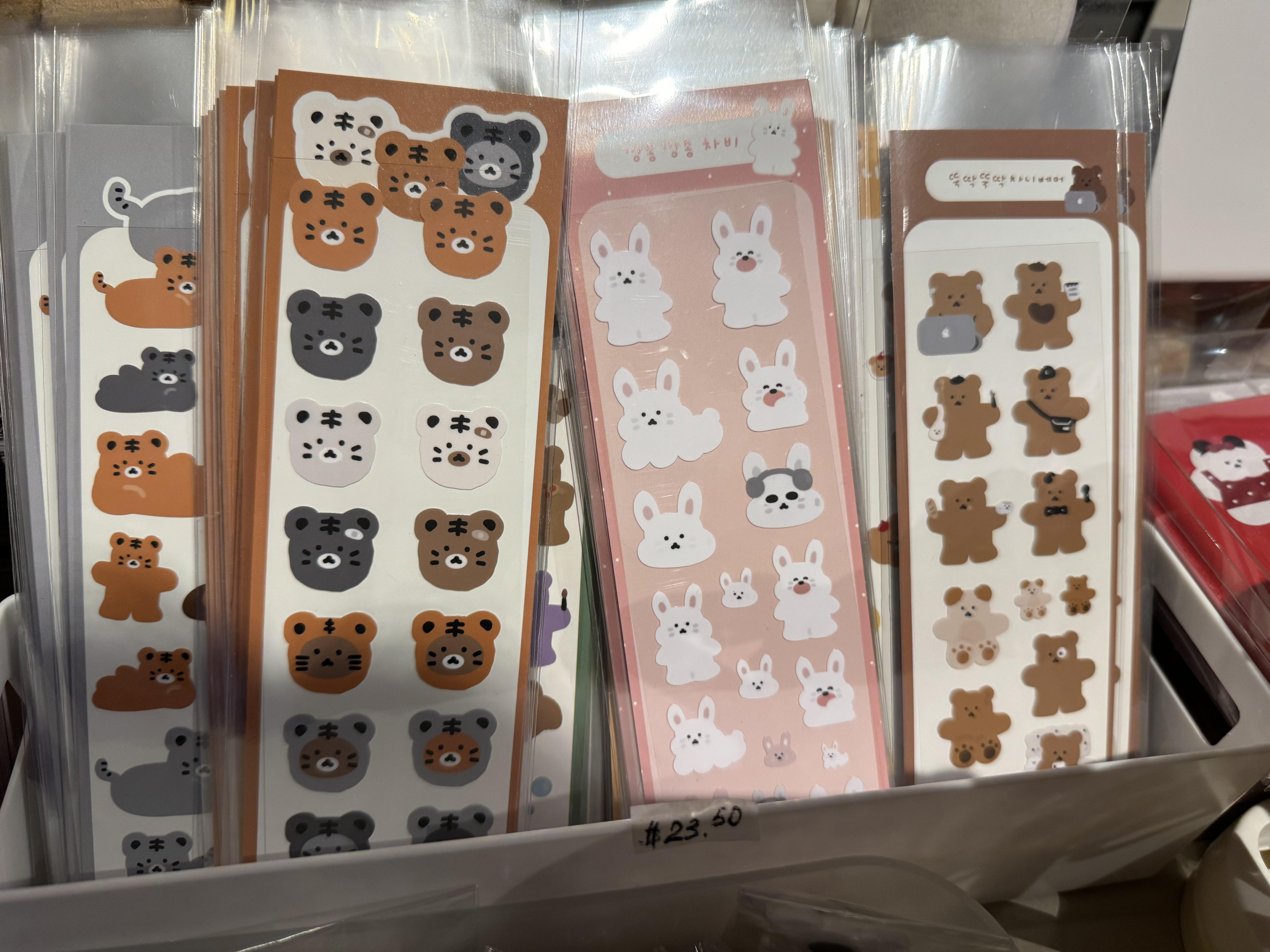韓國:貼紙包 $23.5