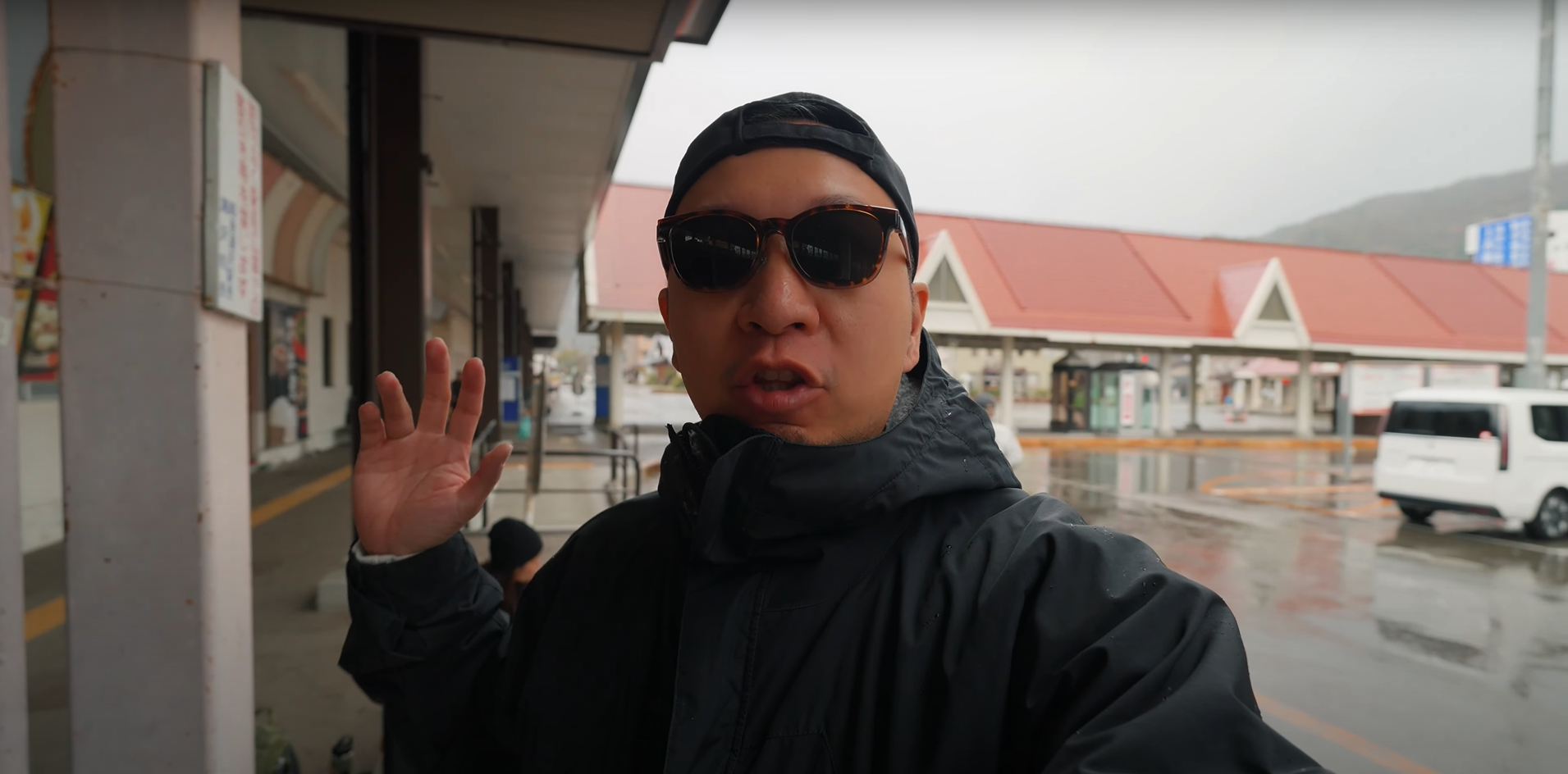 YouTuber 大J稱曾眾籌30萬助反修例被捕者潛逃 警方:會追查逃犯下落緝拿歸案