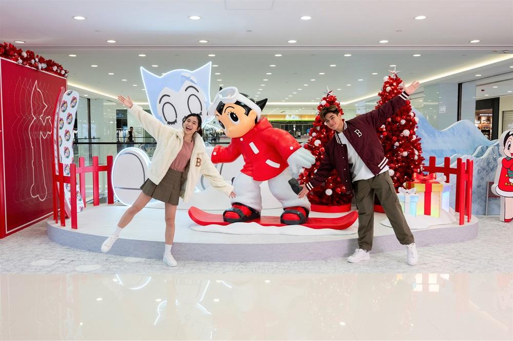 一踏出裝備室便能看見1.7米高的阿童木已換上滑雪裝,與大家見面!