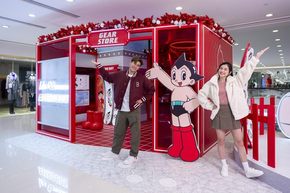 在盡情滑雪前,你可以先到裝備室換上滑雪裝及滑板等滑雪裝備。