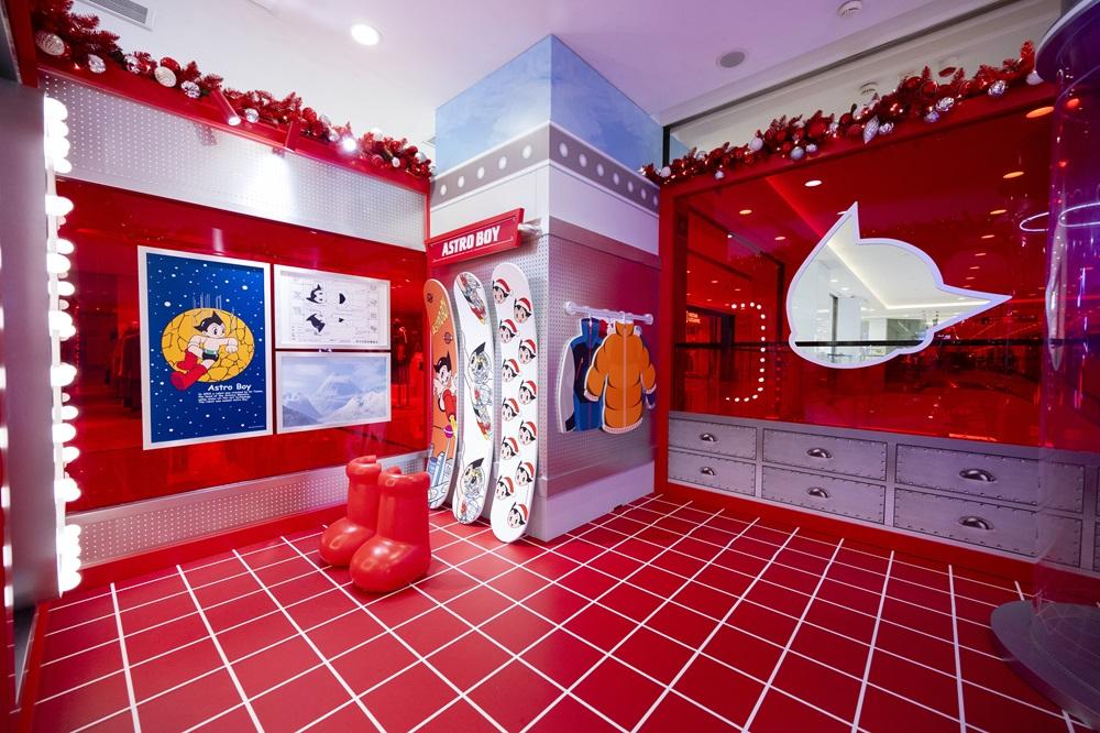 在盡情滑雪前,你可以先到裝備室換上滑雪裝及滑板等滑雪裝備。