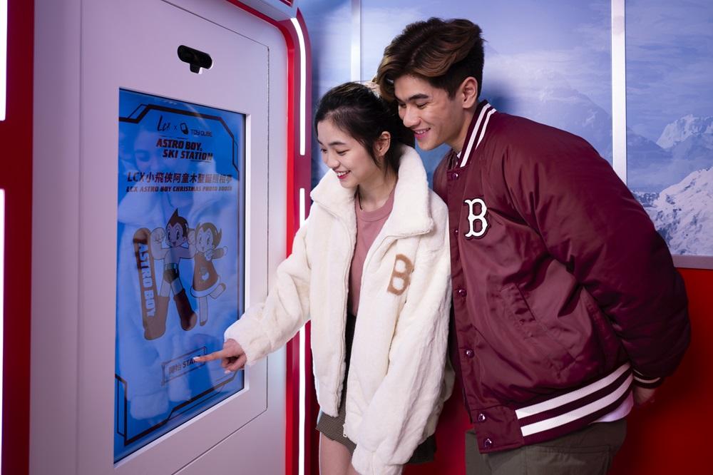 大家還可以在纜車內免費參與拍照活動,為這個聖誕留下美好的回憶!