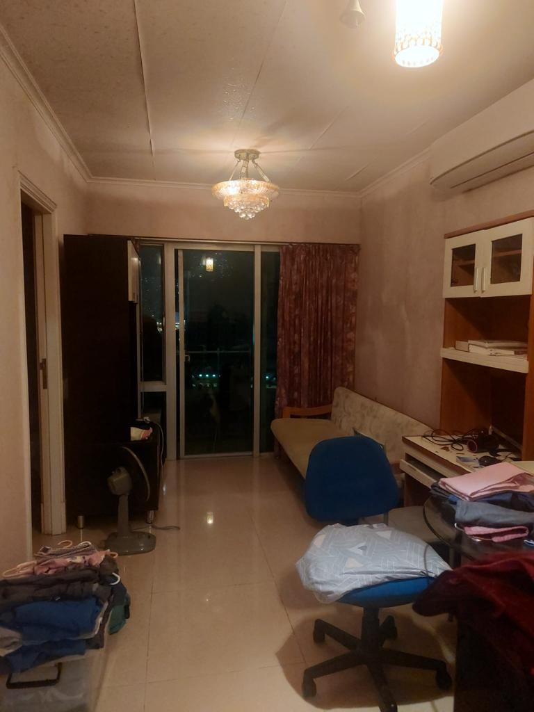 長方形大廳,外接露台。(代理提供)