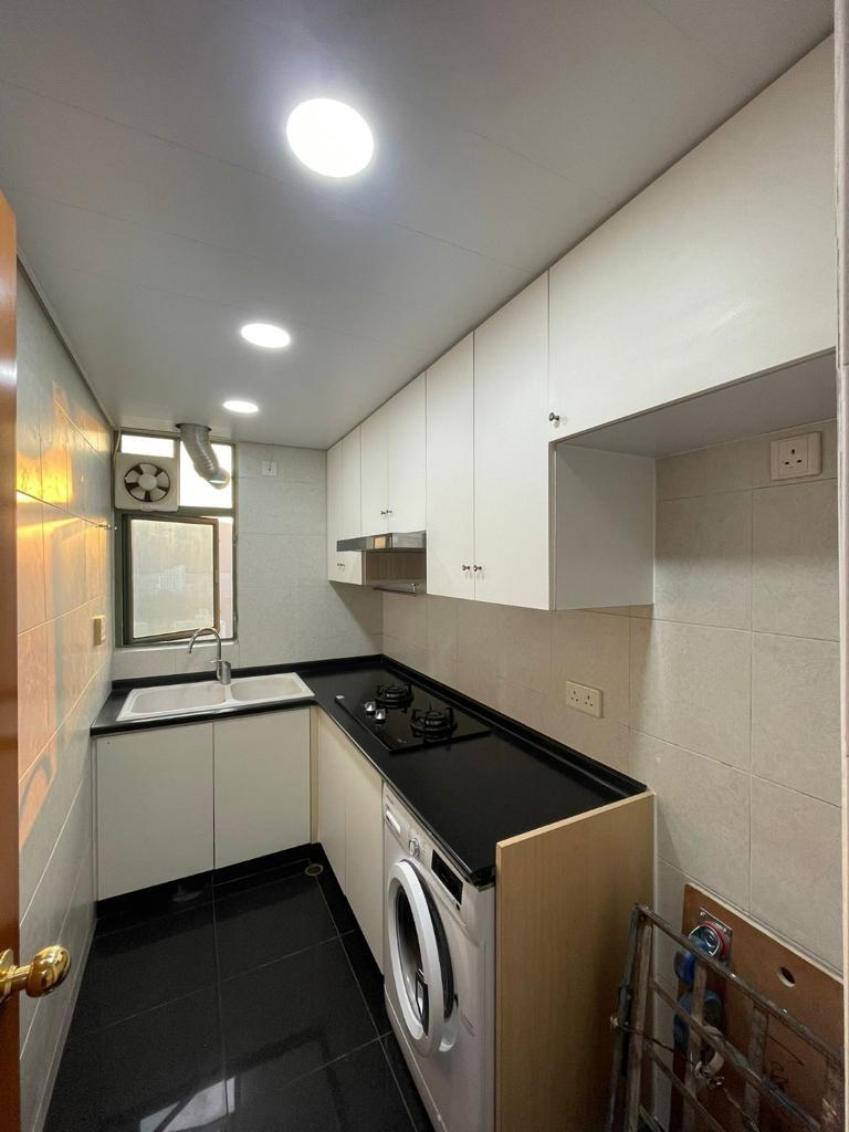 廚房配套新淨齊全。(代理提供)