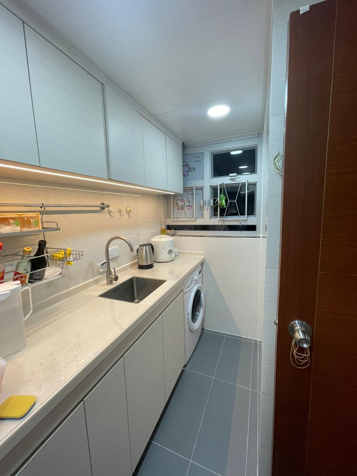 單位廚房簇新,配套齊全。(代理提供)