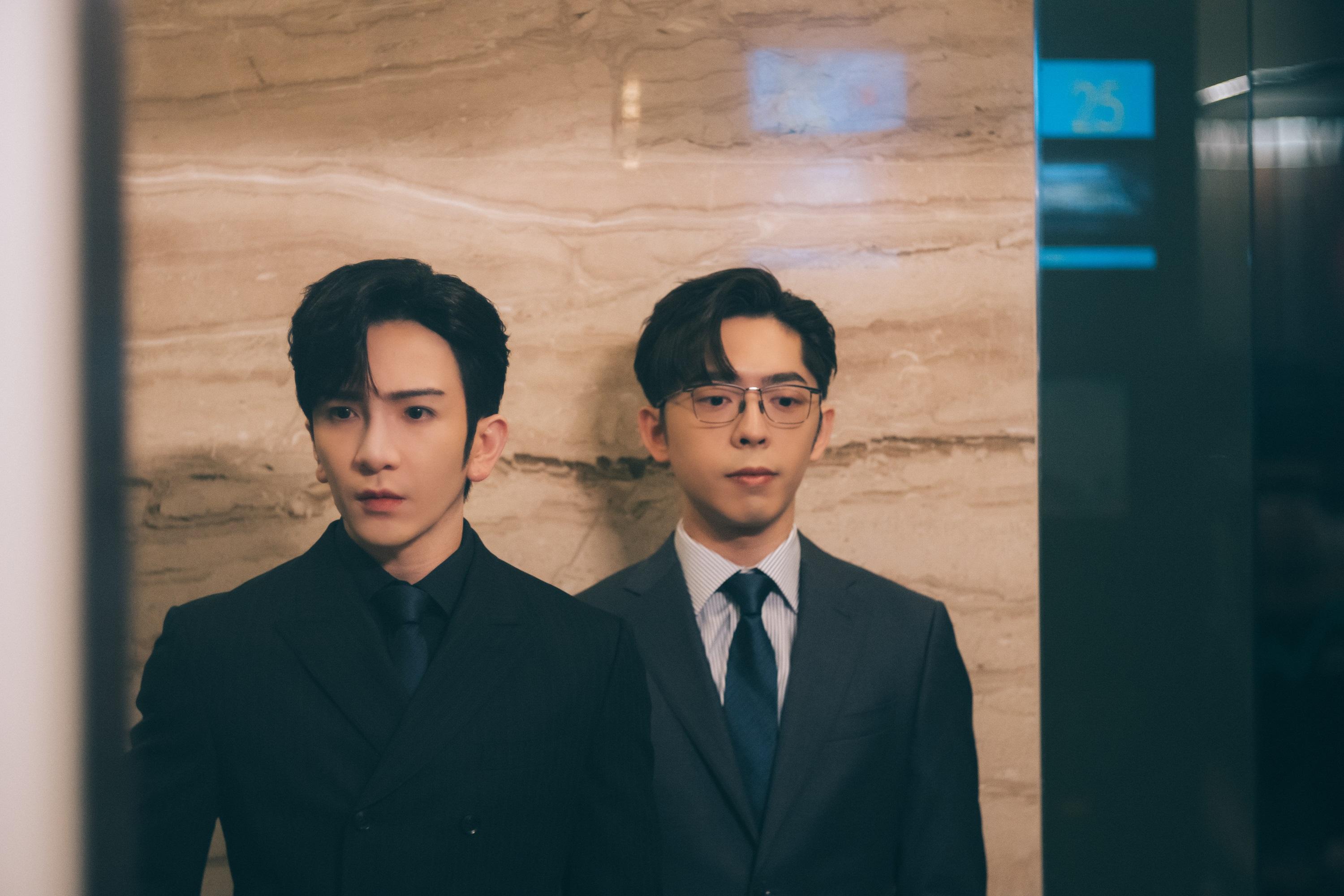 Edan憶述,與Anson Lo拍《大叔的愛》時好驚青,今次拍港版《社內相親》則嘗試用自己的演繹方式。