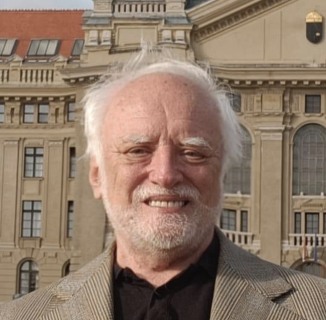 (圖片來源:FB@Hide the Pain Harold)