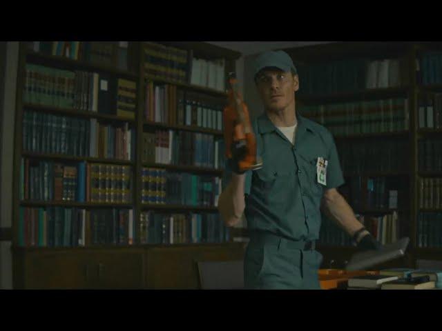 《殺手》由米高法斯賓達主演。