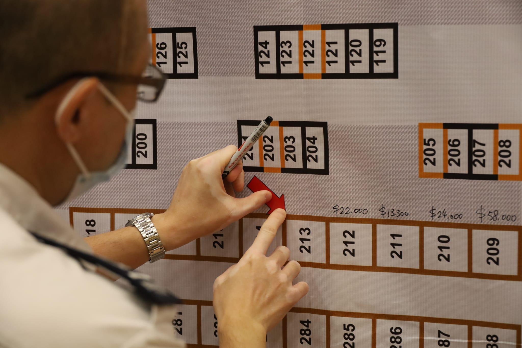 年宵2024|農曆年宵市場快餐攤位競投。(鍾式明攝)