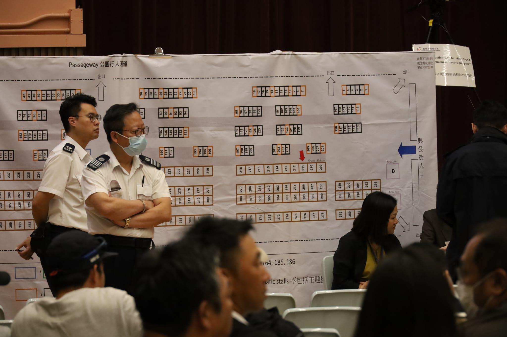 年宵2024|農曆年宵市場快餐攤位競投。(鍾式明攝)