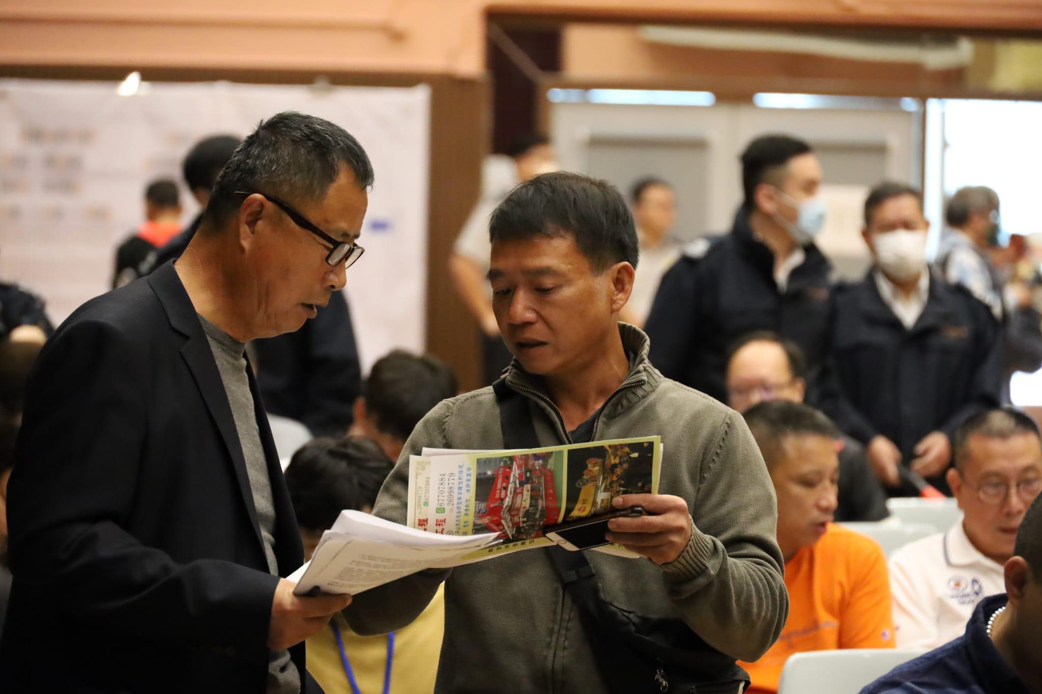 年宵2024|農曆年宵市場快餐攤位競投。(鍾式明攝)