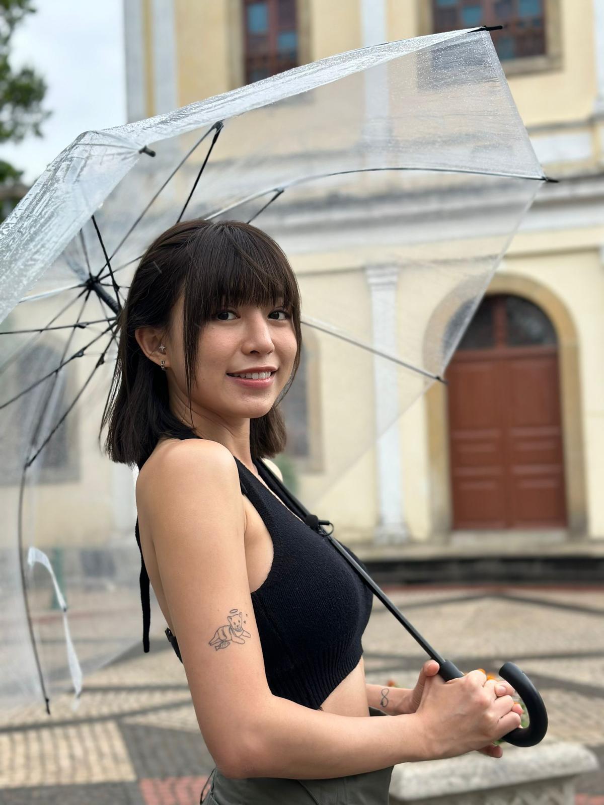 馬來西亞女神Miko Wong黃潔琪有翻版林明禎」、「大馬郭雪芙」之名(大馬女神Miko遊澳門劇照)