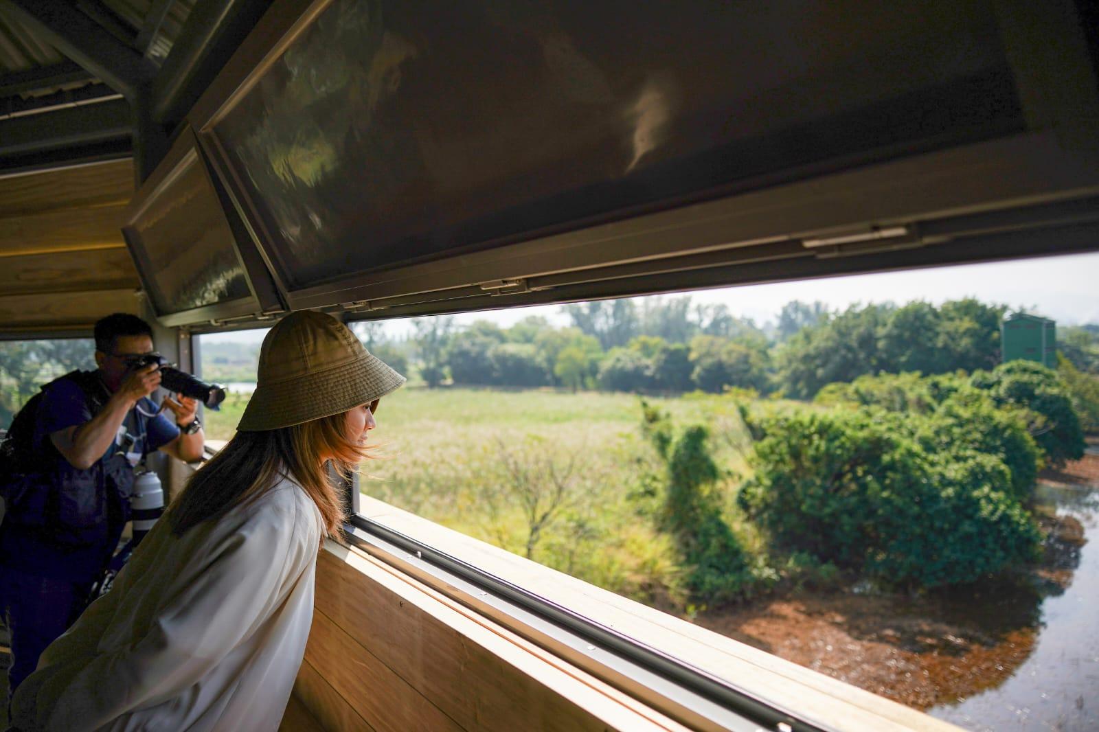 世界自然基金會賽馬會米埔斯科特訪客中心開幕。