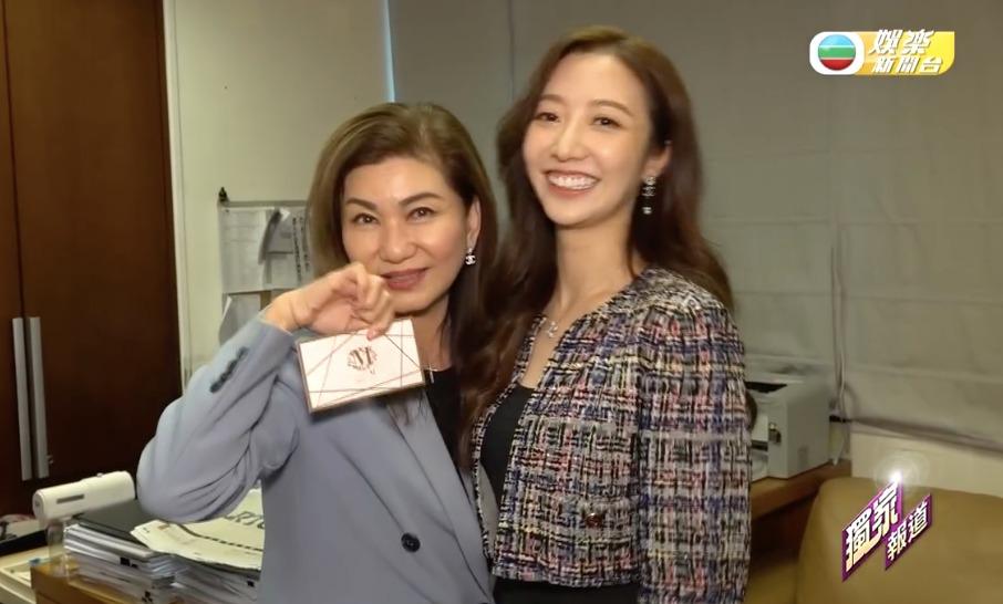 何依婷結婚|返TVB洗樓式派300張餅卡 樂易玲笑言「做人妻唔好咁惡」