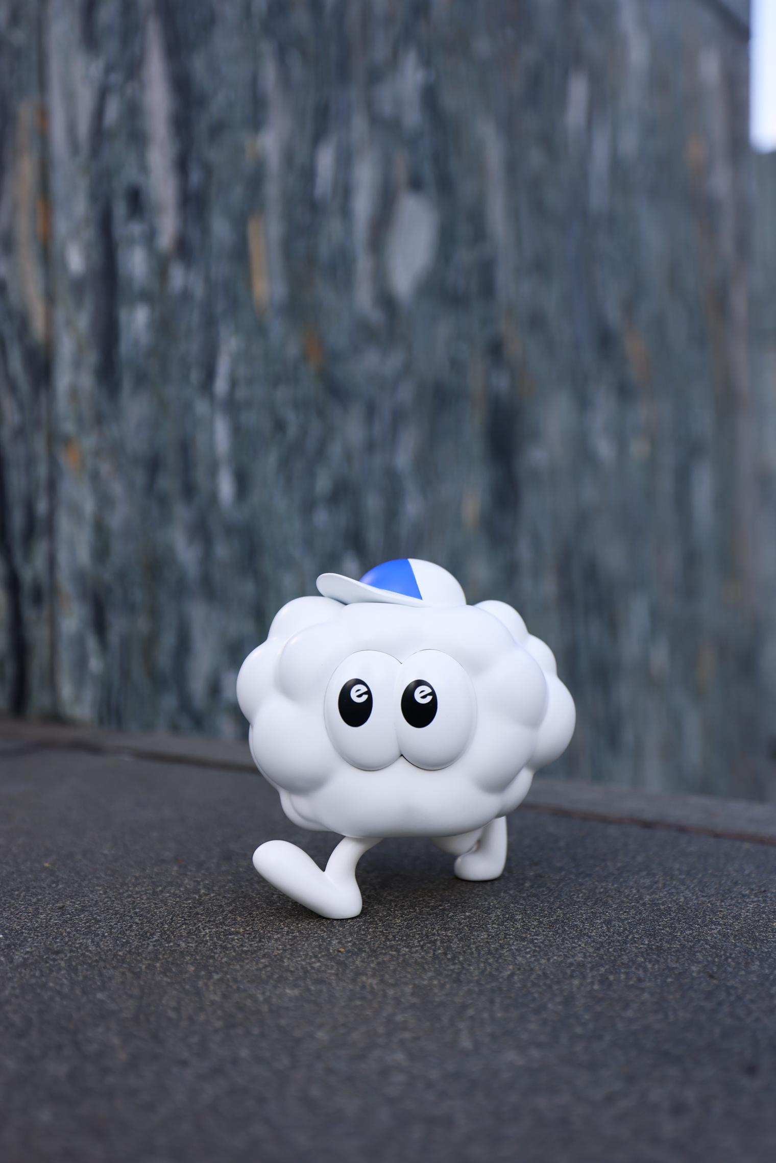 首度推出「RUNNING WITH NADE」Figure