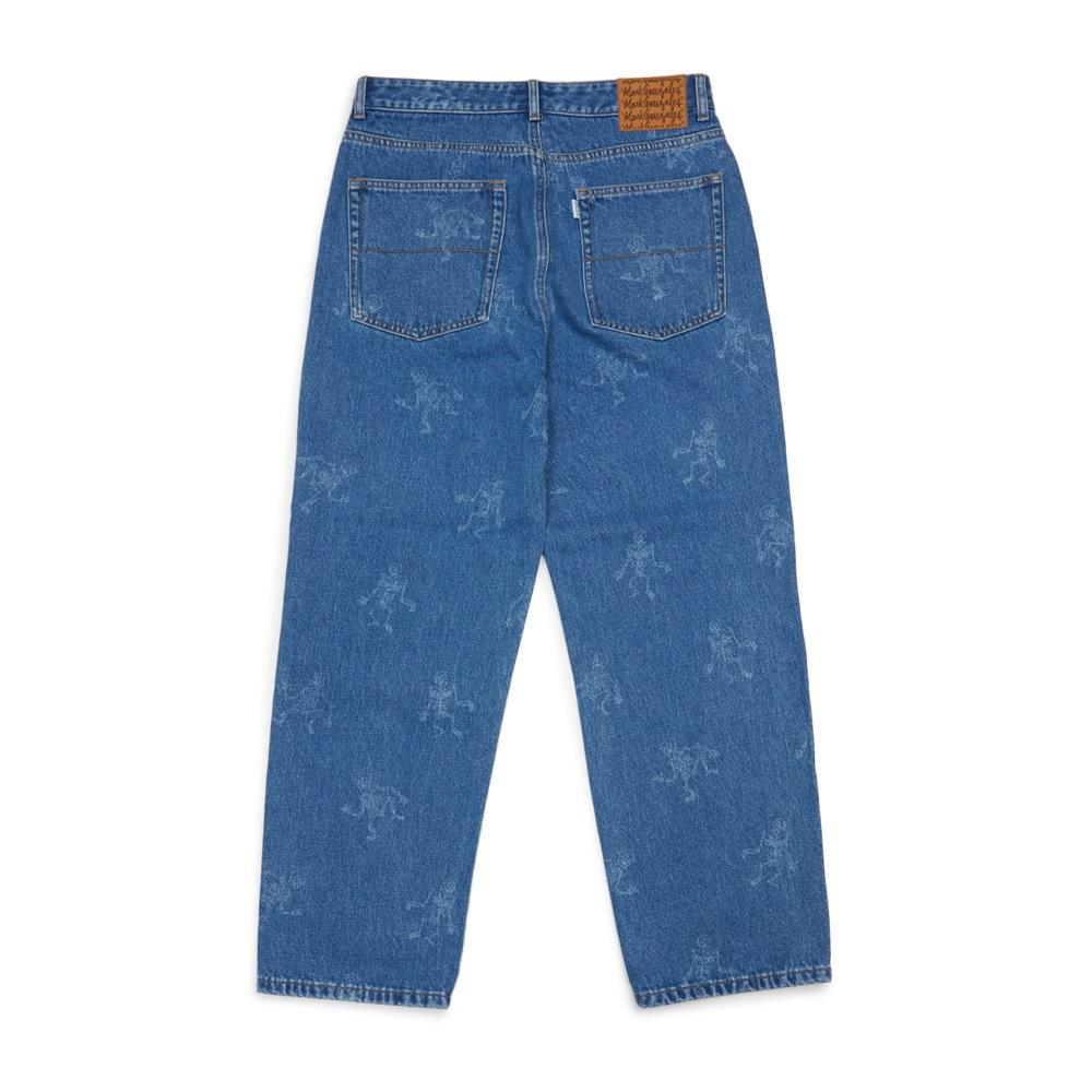 Denim Pants HK$1000|牛仔褲一直是「板仔」最常穿著的褲款之一。MARK GONZALES 2023秋冬系列的直腳剪裁牛仔褲就巧妙運用洗水技術,於面料上營造玩味骷髏骨圖案,體現品牌一直打破常規的設計思維。