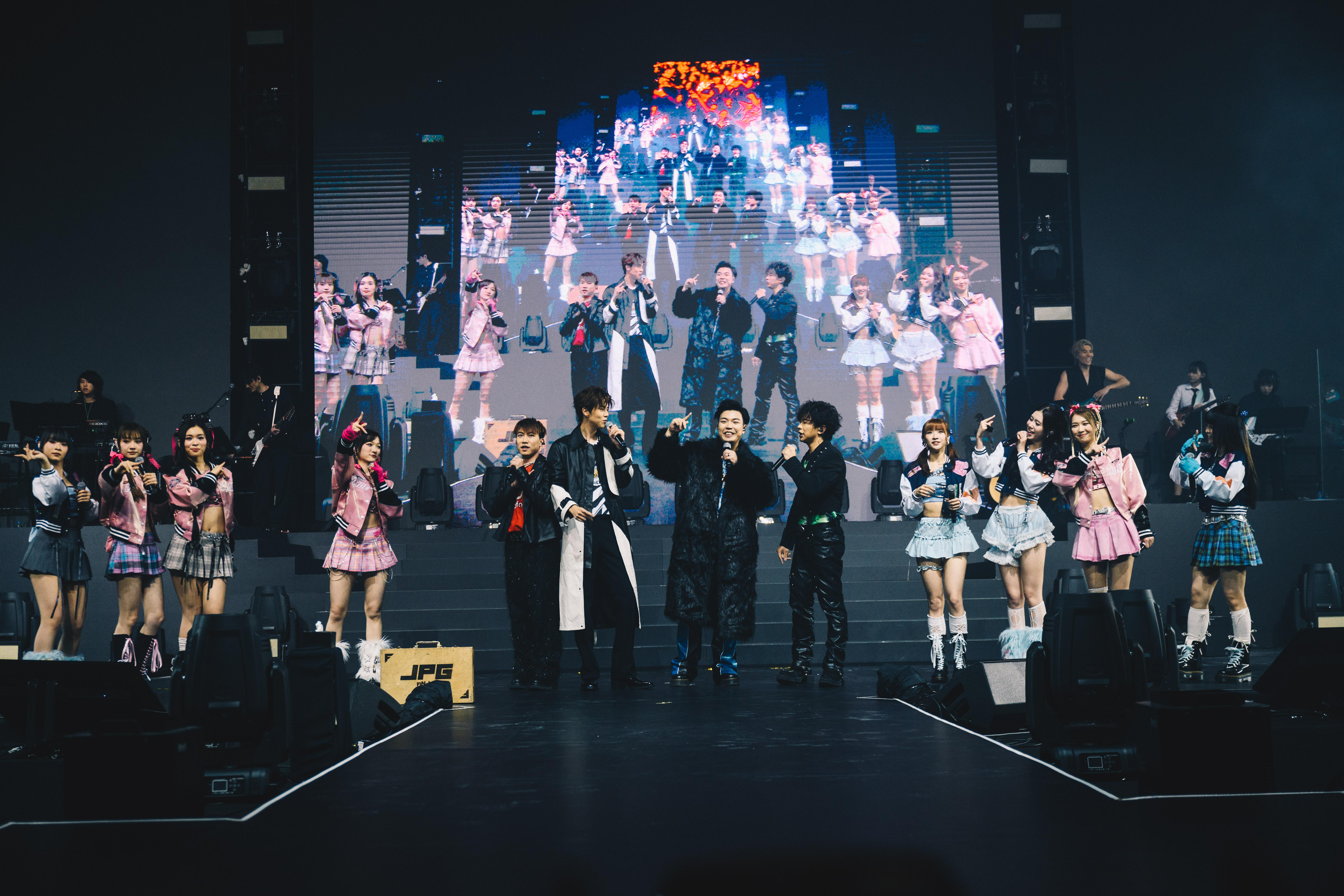 男團Finally擔任Lolly Talk演唱會嘉賓。