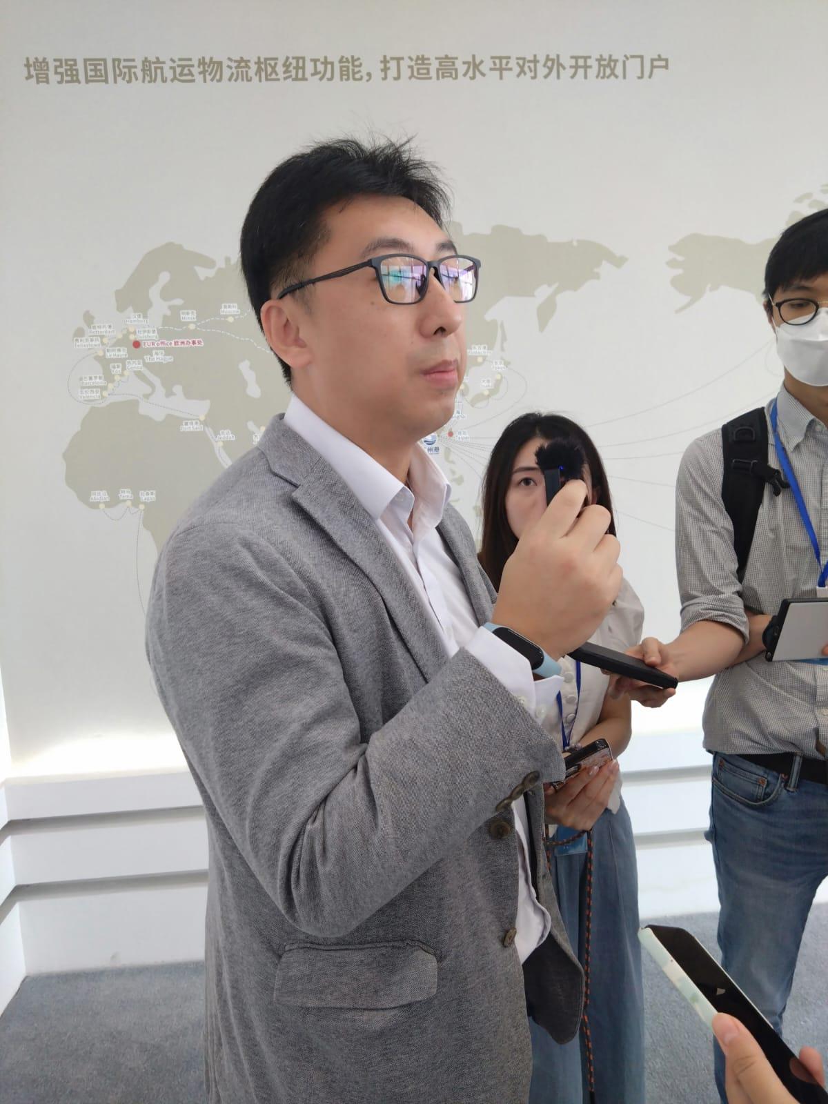 王沙靈指公司希望吸引港澳人才。